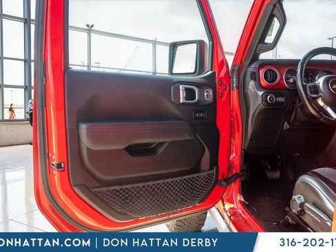 Used 2020 Jeep Wrangler Unlimited Rubicon AWD/4WD image 13