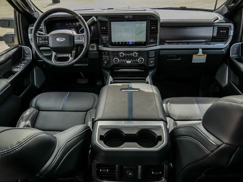 New 2026 Ford F250 Platinum image 28