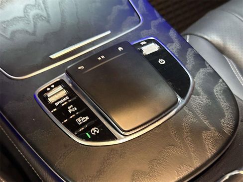 Used 2022 Mercedes-Benz E 350 4MATIC Sedan image 29