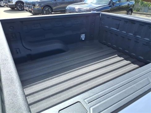 Used 2024 GMC Canyon Elevation w/ Elevation Premium Package image 18