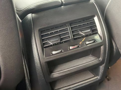 Used 2023 BMW X5 xDrive45e image 16