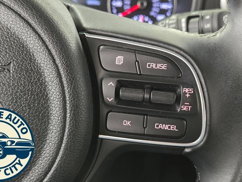 Used 2019 Kia Sportage EX AWD/4WD image 13