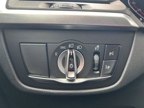 Used 2024 BMW X3 xDrive30i image 18