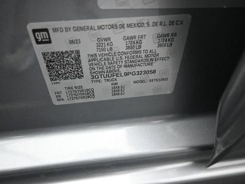 Used 2023 GMC Sierra 1500 AT4X AWD/4WD image 15