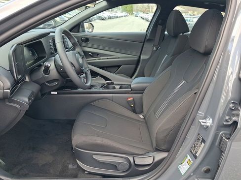 New 2026 Hyundai Elantra SEL Sport Premium FWD image 10