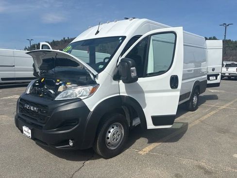 Used 2023 RAM ProMaster 3500 w/ Convenience Group FWD image 15
