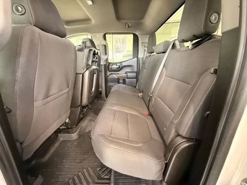 Used 2020 GMC Sierra 1500 SLE w/ SLE Value Package image 21