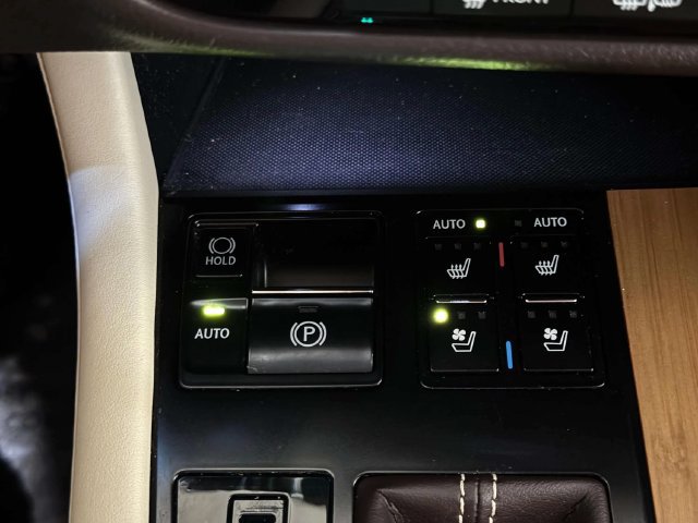 Used 2018 Lexus RX 350 AWD w/ Premium Package image 19