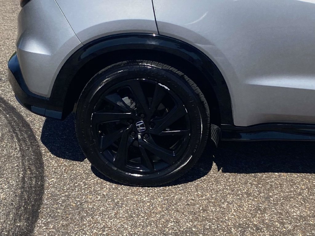 Used 2022 Honda HR-V Sport image 11