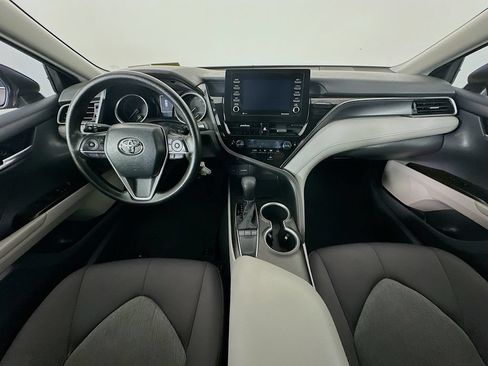 Used 2023 Toyota Camry LE FWD image 10
