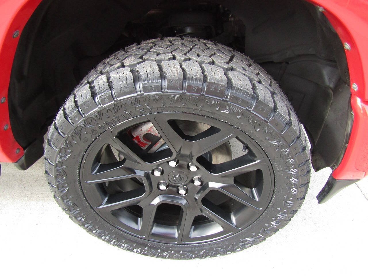 Used 2020 RAM 1500 Laramie w/ Night Edition AWD/4WD image 22