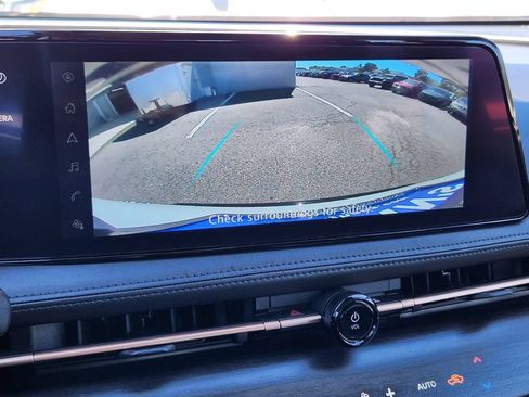 Certified 2024 Nissan Ariya AWD image 15