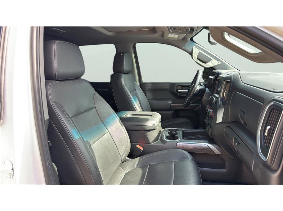 Used 2021 Chevrolet Silverado 1500 LTZ w/ LTZ Premium Package AWD/4WD image 26