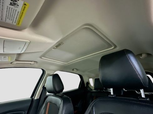Used 2018 Ford EcoSport SES image 27