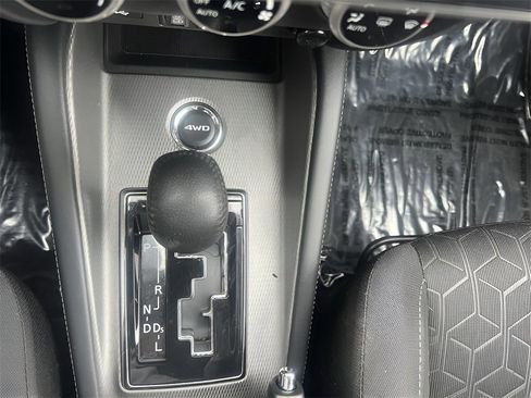 Used 2020 Mitsubishi Outlander Sport ES image 27