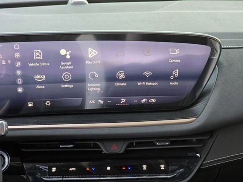 New 2025 Buick Envision Sport Touring image 25