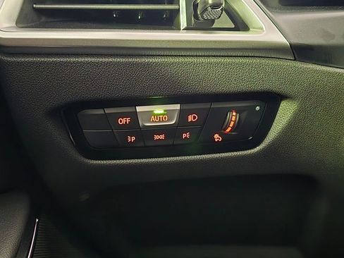 New 2026 BMW 330i xDrive Sedan w/ M Sport Package image 26