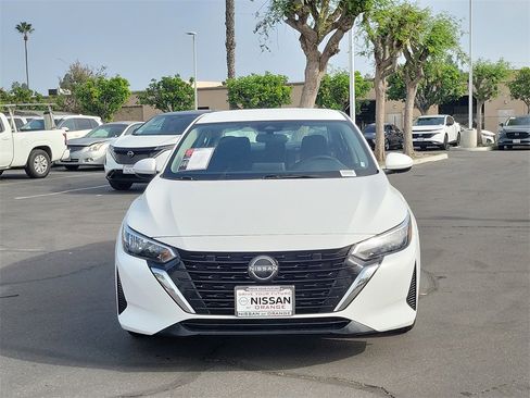 Used 2024 Nissan Sentra SV image 22