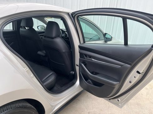 Certified 2026 MAZDA MAZDA3 2.5 S Sedan w/ Preferred Pkg FWD image 16