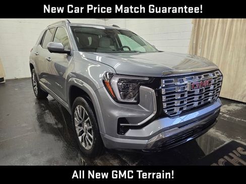 New 2026 GMC Terrain Denali w/ LPO, Floor Liner Package image 4