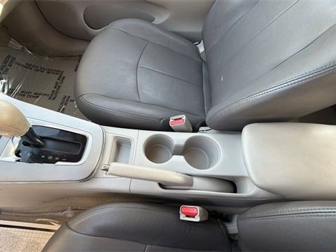 Used 2013 Nissan Sentra SV image 15