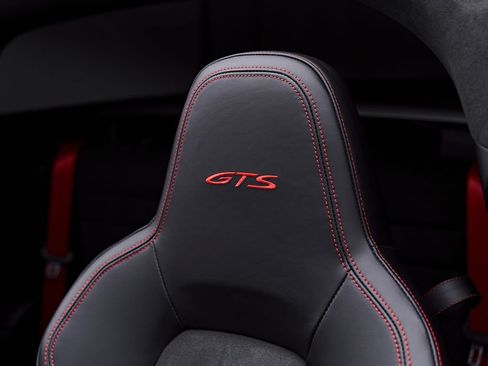 Used 2023 Porsche 911 Targa 4 GTS AWD/4WD image 57