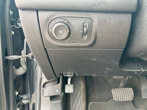 Certified 2017 Chevrolet Cruze Premier image 18