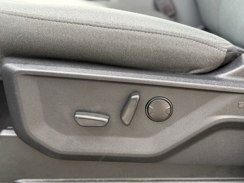 Used 2023 Ford F150 XLT w/ Equipment Group 302A High image 9