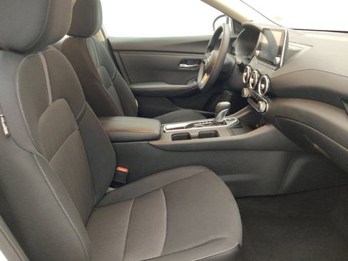 Used 2024 Nissan Sentra SV FWD image 21