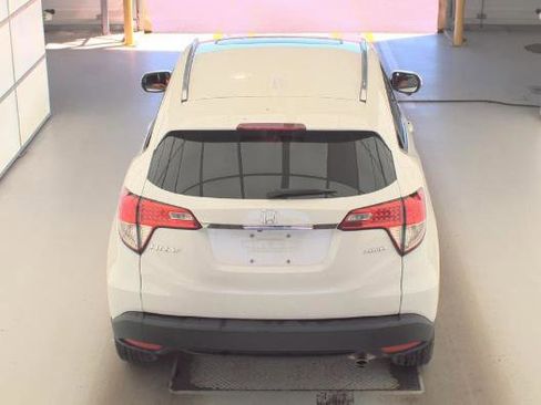 Used 2022 Honda HR-V EX image 4