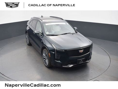 Certified 2025 Cadillac XT4 Sport image 1