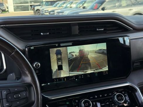 Used 2023 GMC Sierra 1500 Denali w/ Technology Package image 3