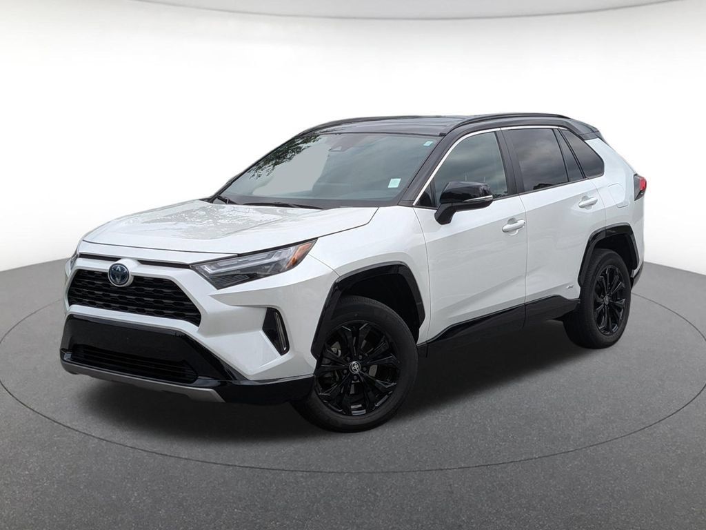 Used 2023 Toyota RAV4 XSE AWD/4WD image 1