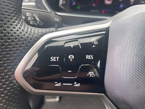 Used 2024 Volkswagen Tiguan SEL R-Line AWD/4WD image 20