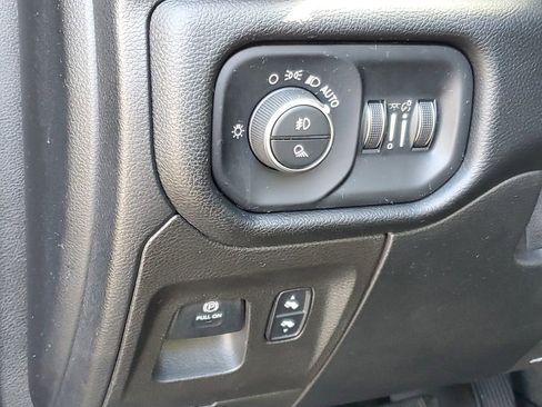 Used 2019 RAM 1500 Sport w/ Level 2 Equipment Group AWD/4WD image 14