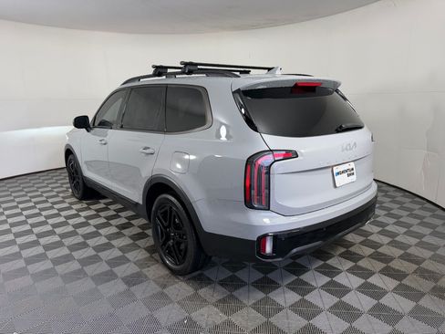 Used 2024 Kia Telluride EX X-Line AWD/4WD image 3