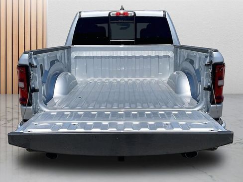 New 2026 RAM 1500 Big Horn AWD/4WD image 24