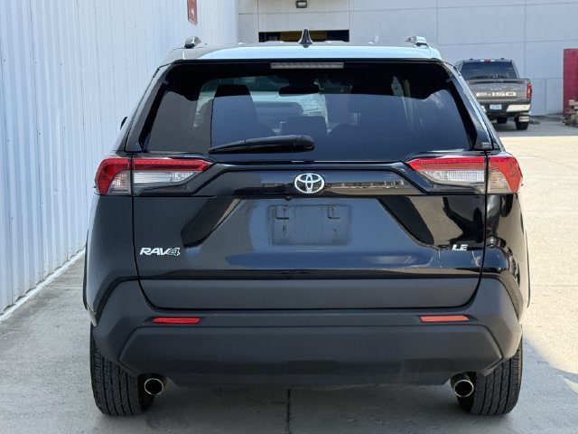 Certified 2025 Toyota RAV4 LE AWD/4WD image 5