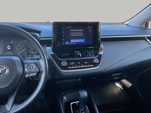 Certified 2025 Toyota Corolla LE FWD image 6