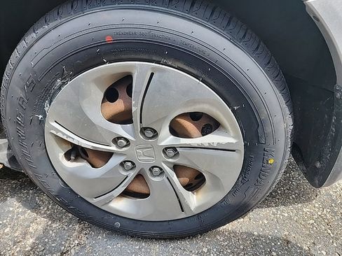 Used 2015 Honda Civic LX image 9