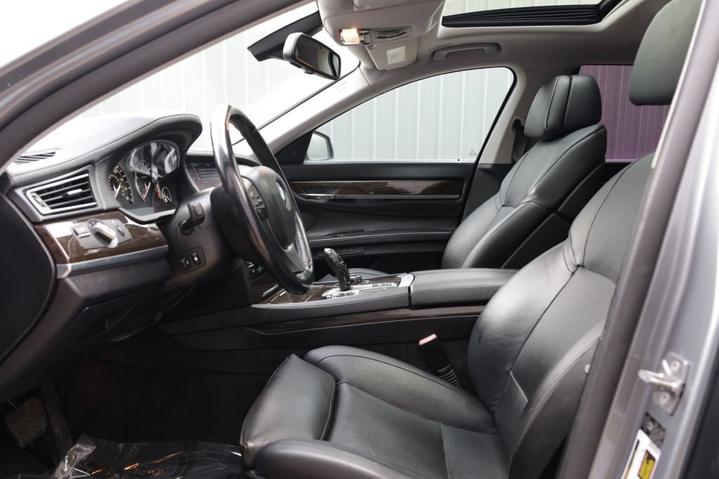 Used 2012 BMW 740Li RWD image 13