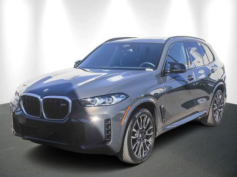 Certified 2025 BMW X5 M60i w/ Executive Package image 3