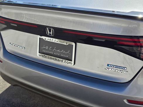 Used 2024 Honda Accord Sport image 13