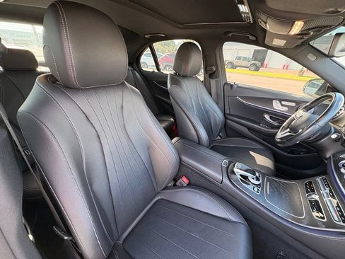 Used 2019 Mercedes-Benz E 300 image 29