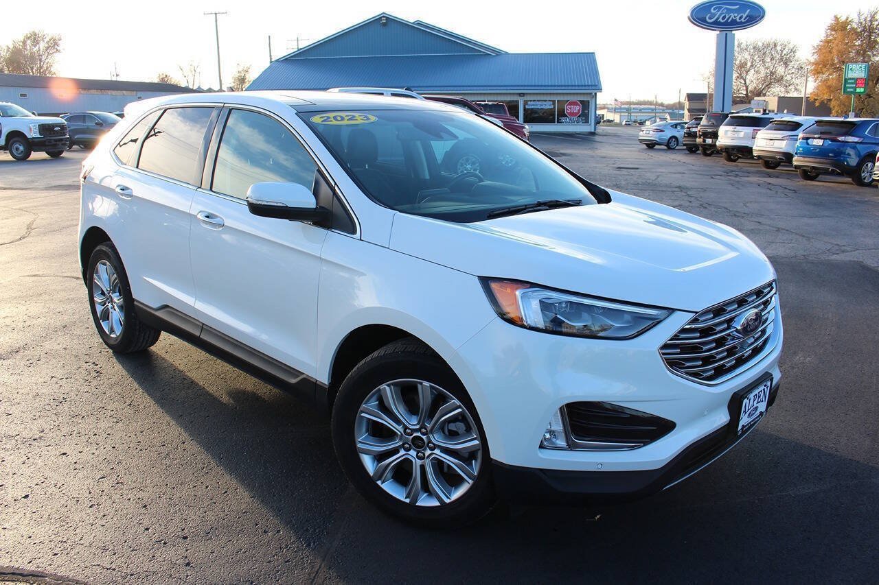 Used 2023 Ford Edge Titanium w/ Equipment Group 301A AWD/4WD image 5