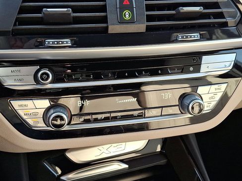 Used 2021 BMW X3 xDrive30i w/ Premium Package image 18