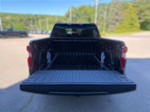Certified 2024 Chevrolet Silverado 1500 LT AWD/4WD image 12
