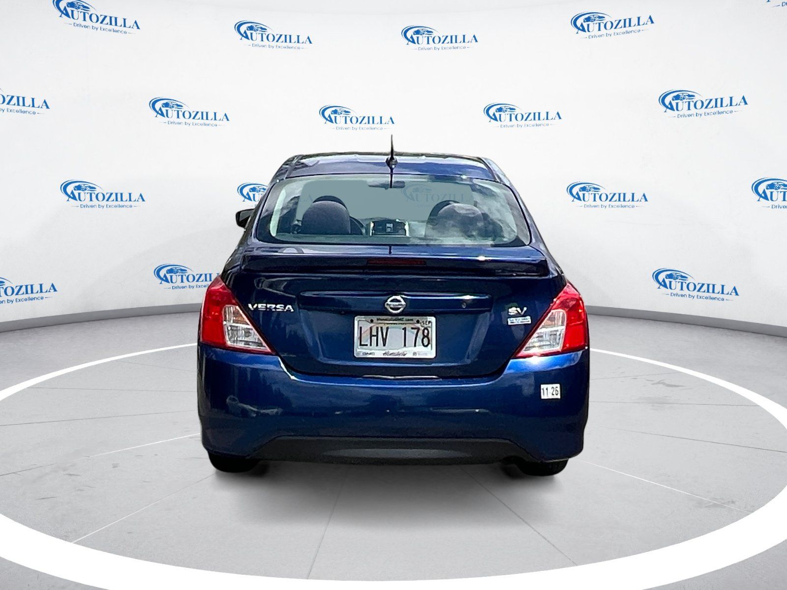 Used 2018 Nissan Versa SV w/ SV Special Edition Package FWD image 4