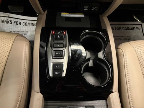 Used 2020 Honda Pilot Elite image 29