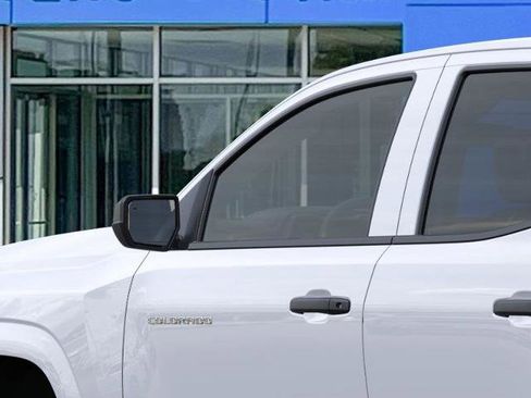 New 2026 Chevrolet Colorado W/T image 12